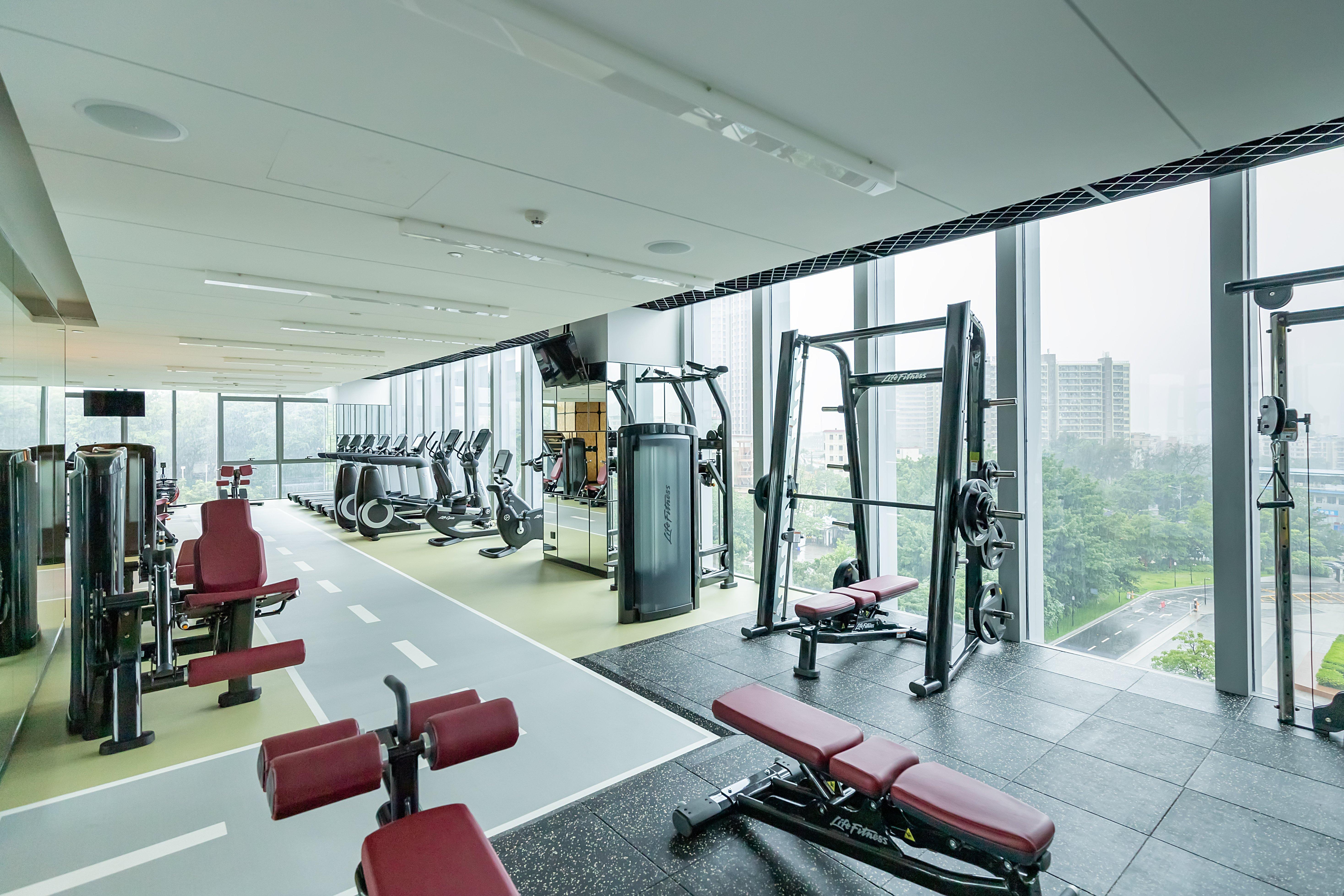 Holiday Inn Guangzhou South Lake Hotel - Ideal For Business & Leisure Ngoại thất bức ảnh