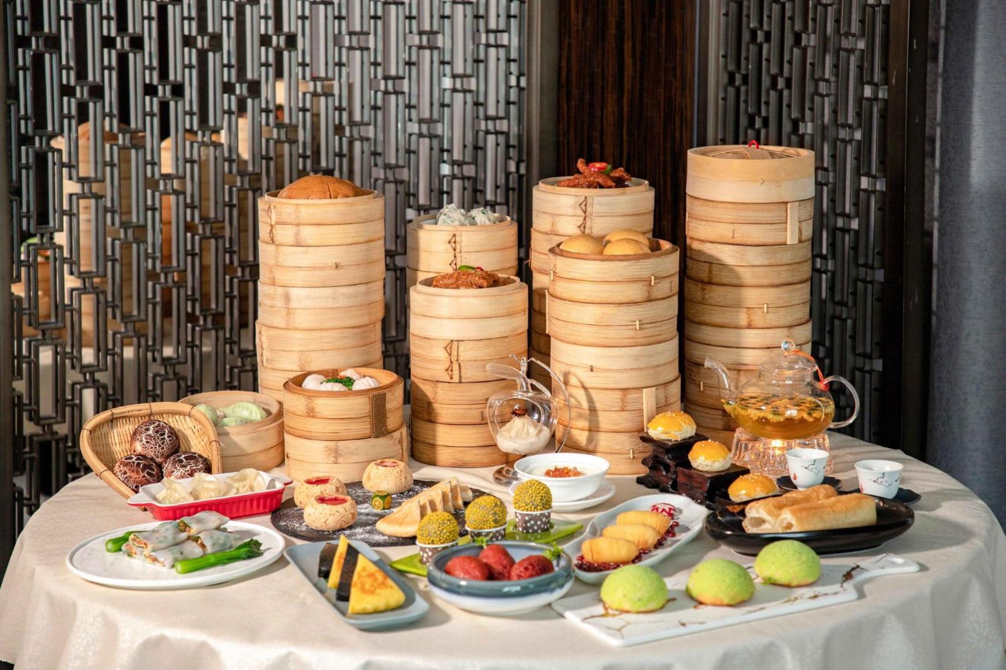 Holiday Inn Guangzhou South Lake Hotel - Ideal For Business & Leisure Ngoại thất bức ảnh